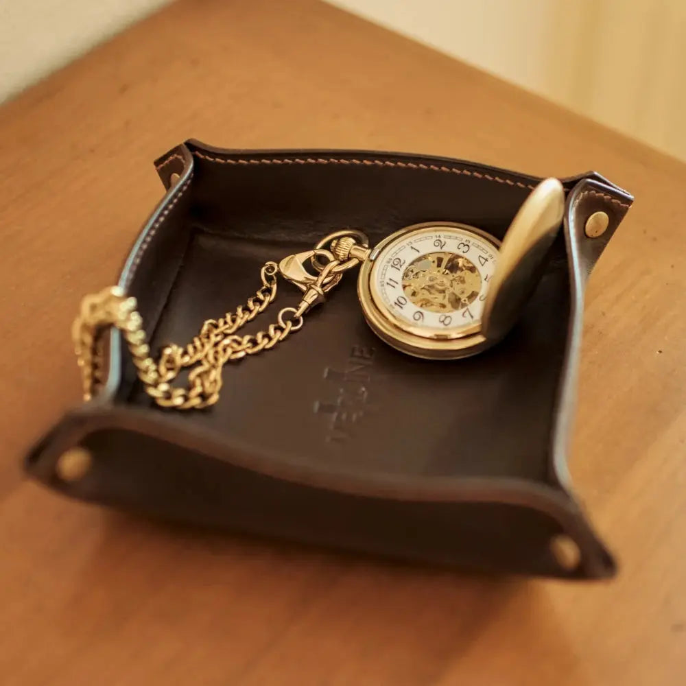 Valet Alfred Ma boutique
