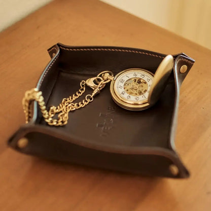 Valet Alfred Ma boutique